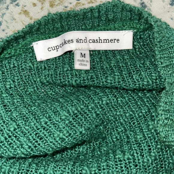 Cupcakes and Cashmere Green knit Sweater with Flared Sleeves size medium - Picture 5 of 6